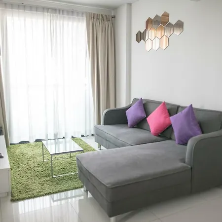 Le Cote, Thonglor Soi 8, Top Floor 2 Balcony 55Sqm Apartment