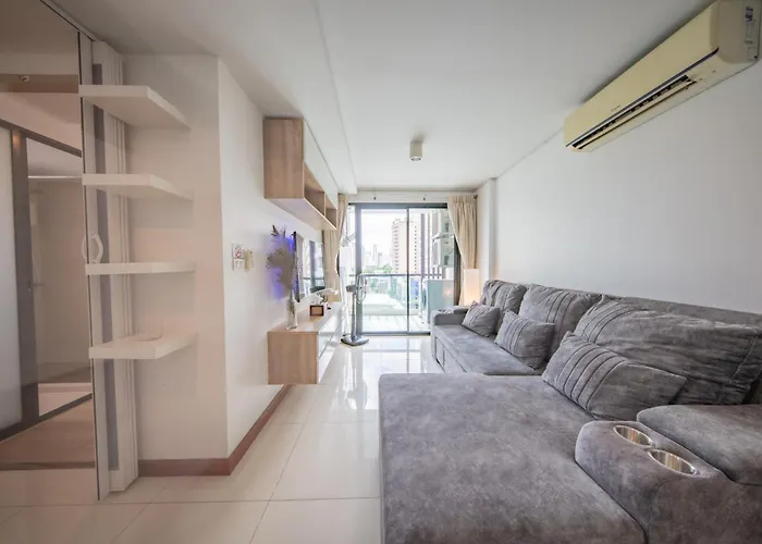 Apartment Le Cote, Thonglor Soi 8, Floor 2 Balcony 55sqm Bangkok