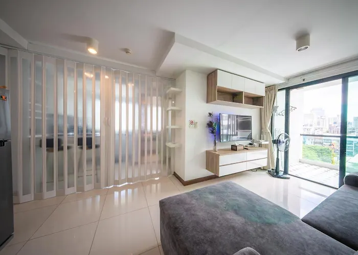 Le Cote, Thonglor Soi 8, Floor 2 Balcony 55sqm Bangkok