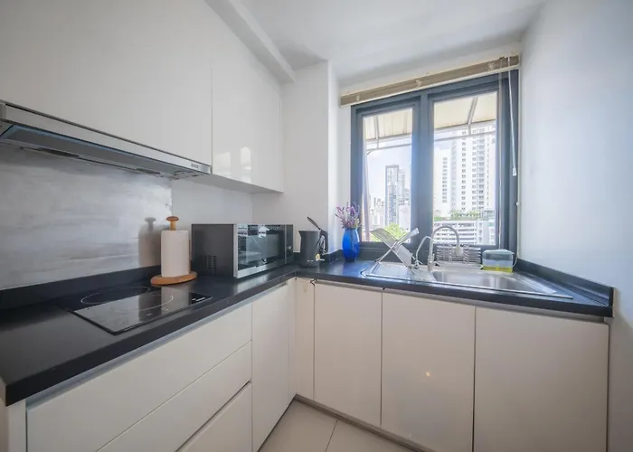 Le Cote, Thonglor Soi 8, Floor 2 Balcony 55sqm Apartment *