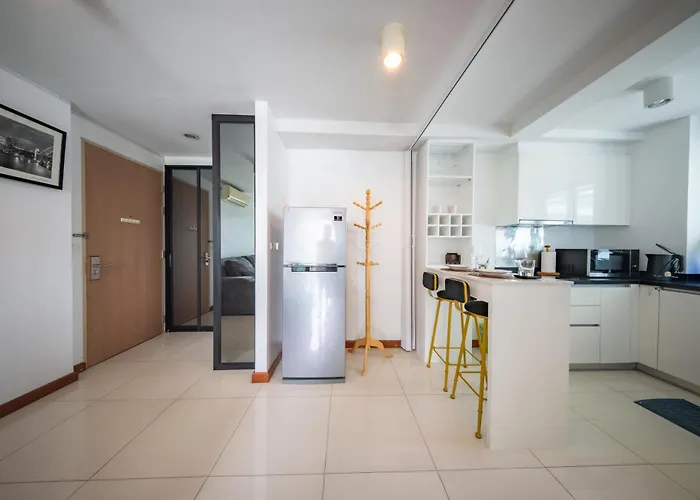 Apartment Le Cote, Thonglor Soi 8, Floor 2 Balcony 55sqm *