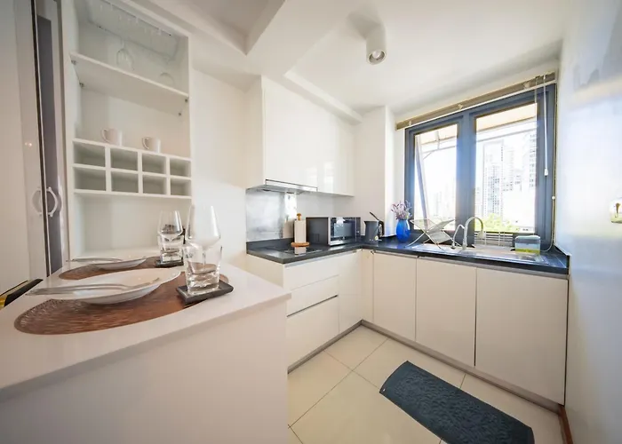 Le Cote, Thonglor Soi 8, Floor 2 Balcony 55sqm * Bangkok