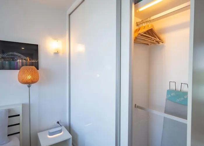 Le Cote, Thonglor Soi 8, Floor 2 Balcony 55sqm * Bangkok