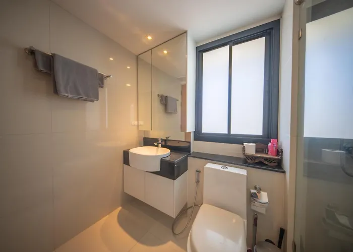 Le Cote, Thonglor Soi 8, Floor 2 Balcony 55sqm Bangkok